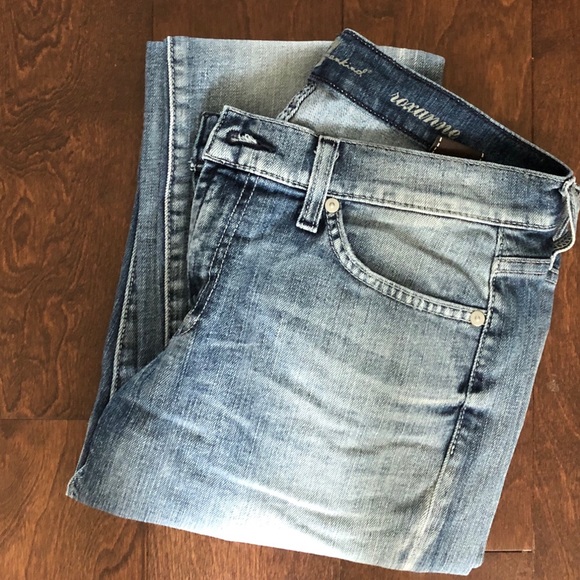 7 For All Mankind | Roxanne Jeans - Picture 5 of 7